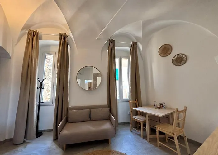 Centro Storico - Residenze La Palma * סנרמו